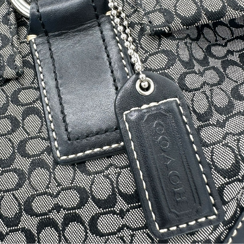 ⭐️⭐️SOLD⭐️⭐️ Coach Soho Black/Gray Monogram Canvas Leather Satchel F10929 Y2K - Picture 11 of 16
